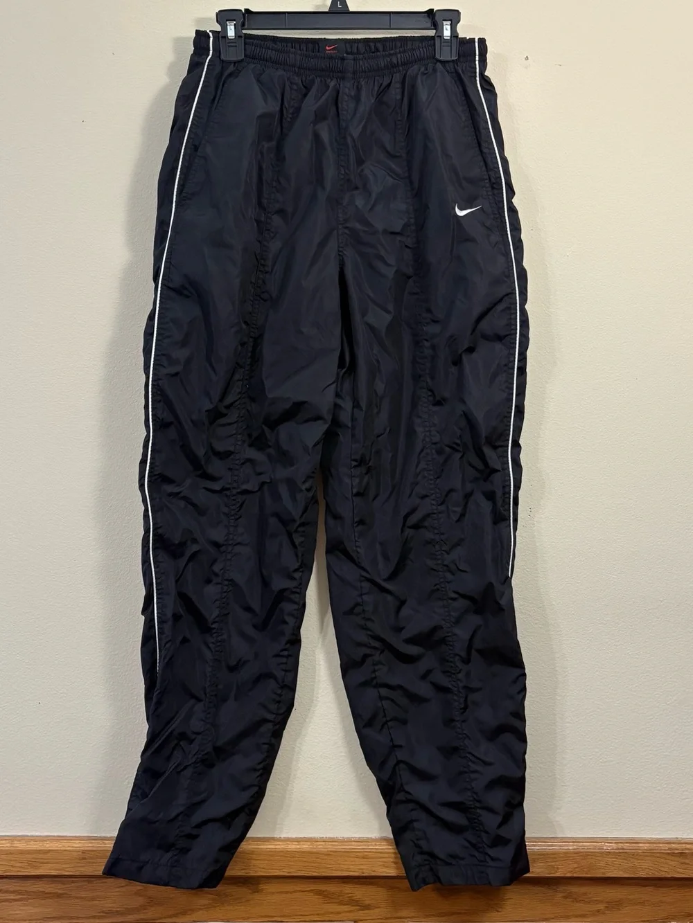 Vintage 90s Nike Men's L Black Lined Windbreaker Track Pants Y2K drill gorpcore
